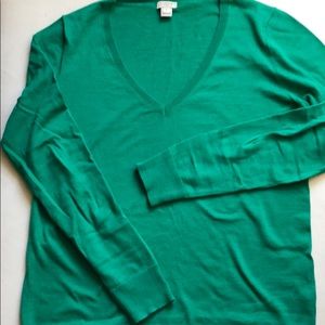 J. Crew factory green vneck sweater
